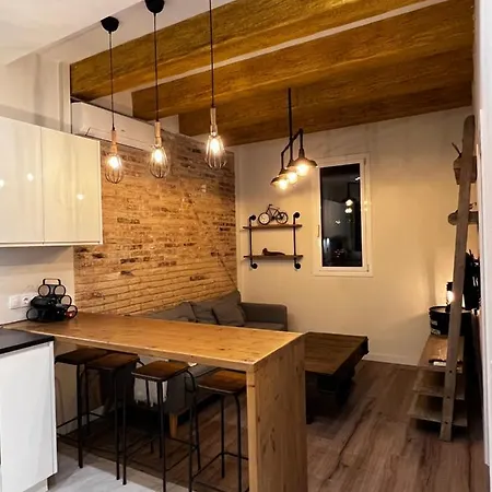 Cosy Loft Sagrada Familia *